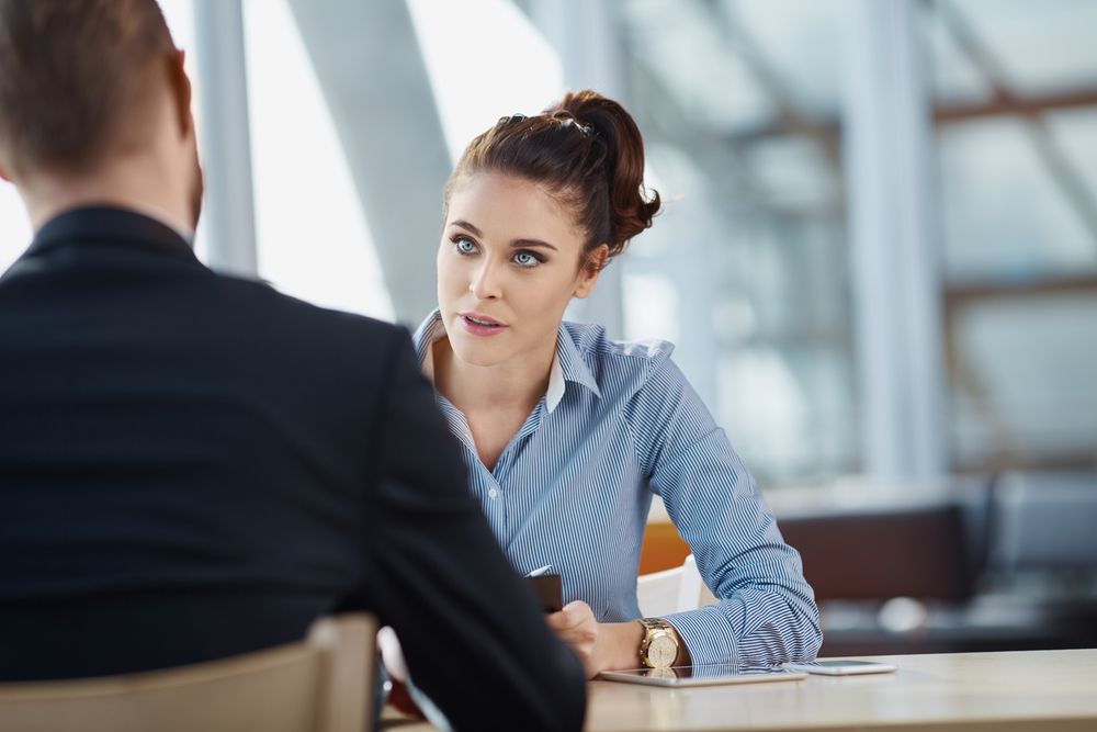 Como-reaccionar-a-las-preguntas-inusuales-en-una-entrevista-de-trabajo